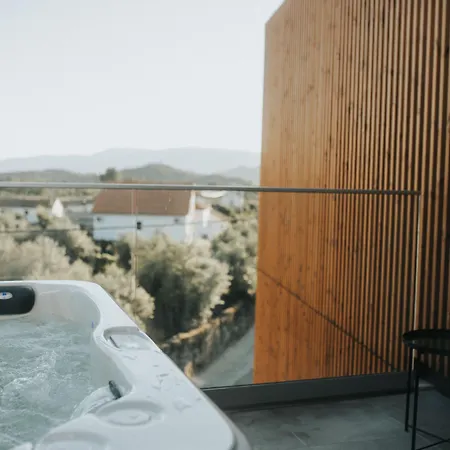 O Cantinho Dos Cabrais