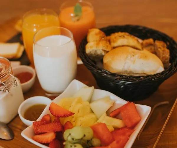 O Cantinho Dos Cabrais