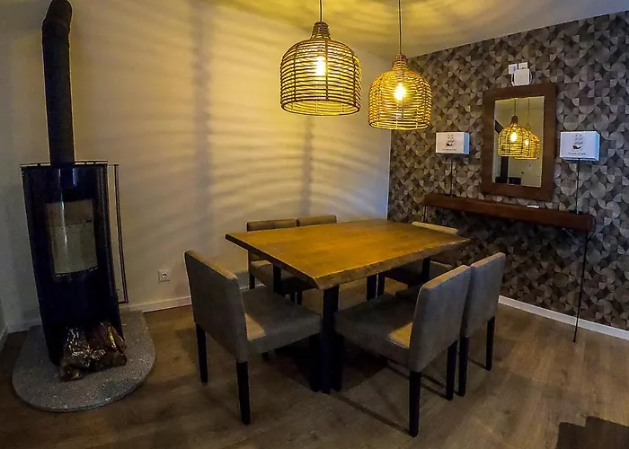 O Cantinho Dos Cabrais ゲストハウス 3*